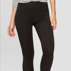 A New Day black thick legging